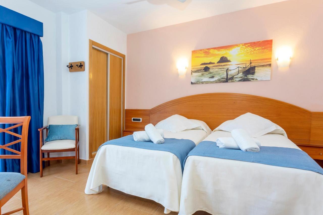 Hostal Manolita Σαν Αντόνιο Εξωτερικό φωτογραφία