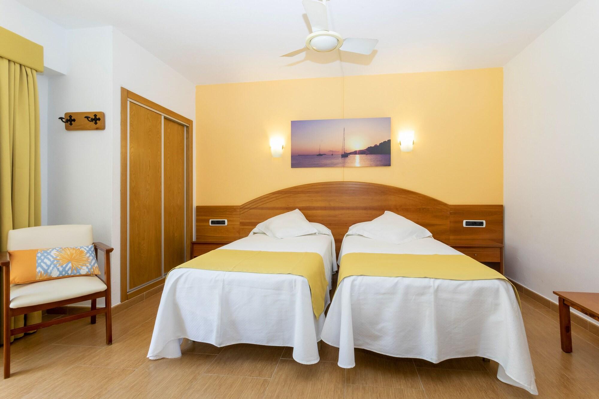 Hostal Manolita Σαν Αντόνιο Εξωτερικό φωτογραφία